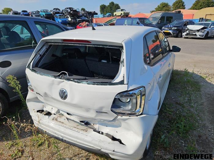 Volkswagen Polo V 1.2 TDI 12V BlueMotion Skrotfordon (2012, WIT)