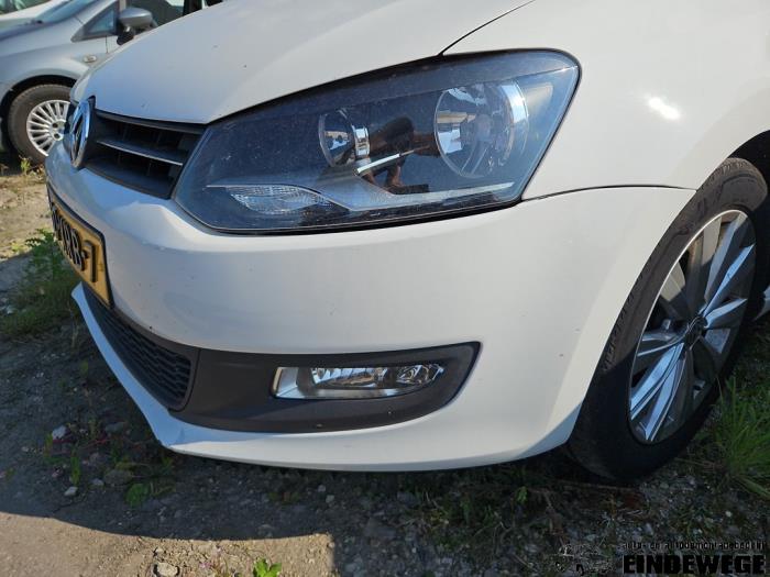 Volkswagen Polo V 1.2 TDI 12V BlueMotion Skrotfordon (2012, WIT)