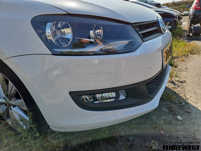 Volkswagen Polo V 1.2 TDI 12V BlueMotion Skrotfordon (2012, WIT)