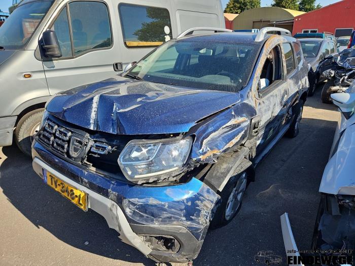 Dacia Duster 1.6 16V Skrotfordon (2018, BLAUW)