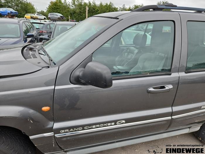 Jeep Grand Cherokee 2.7 CRD 20V Salvage vehicle (2004, Gray)