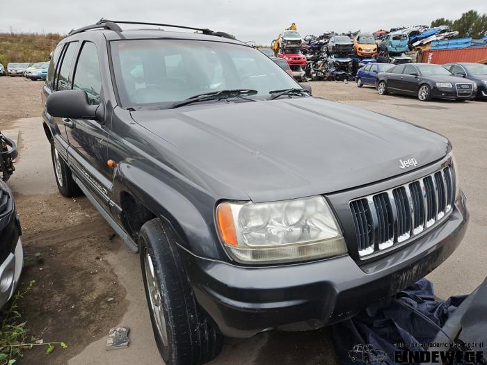 Jeep Grand Cherokee 2.7 CRD 20V Salvage vehicle (2004, Gray)