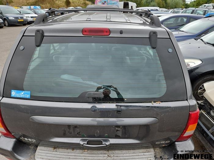 Jeep Grand Cherokee 2.7 CRD 20V Salvage vehicle (2004, Gray)