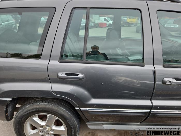 Jeep Grand Cherokee 2.7 CRD 20V Salvage vehicle (2004, Gray)