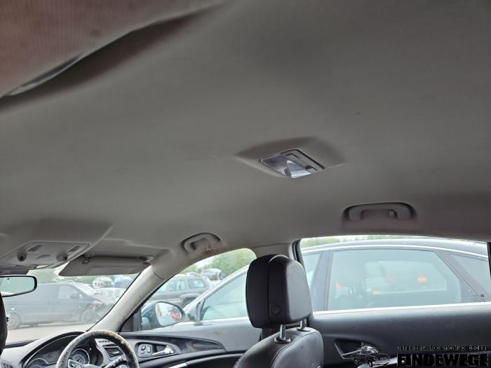 Opel Insignia 2.0 CDTI 16V 140 ecoFLEX Skrotfordon (2015, GROEN)