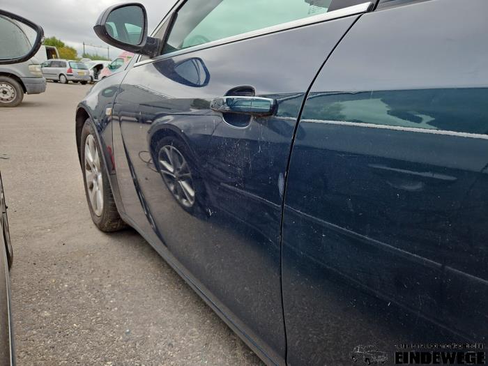 Opel Insignia 2.0 CDTI 16V 140 ecoFLEX Skrotfordon (2015, GROEN)
