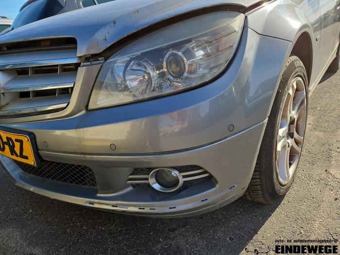 Mercedes C 2.2 C-200 CDI 16V Skrotfordon (2008, GRIJS)