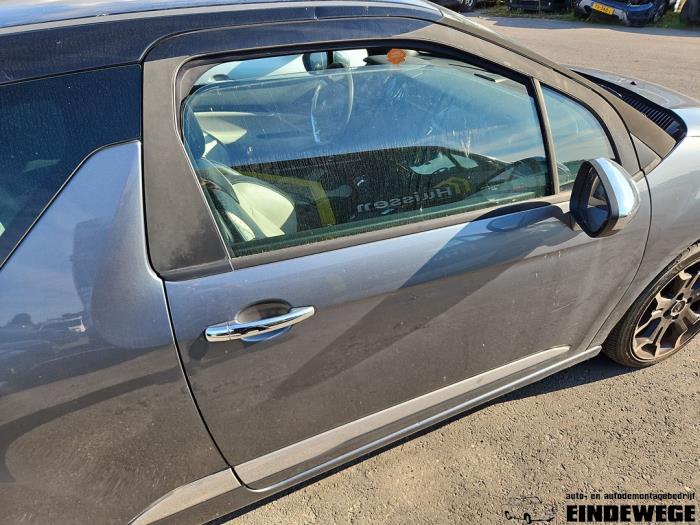 Citroen DS3 1.6 16V VTS THP Vehículo de desguace (2011, Gris)