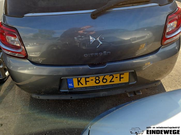 Citroen DS3 1.6 16V VTS THP Vehículo de desguace (2011, Gris)