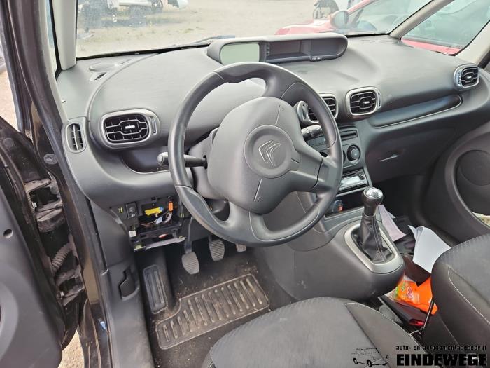 Citroen C3 Picasso 1.4 16V VTI 95 Skrotfordon (2012, ZWART)