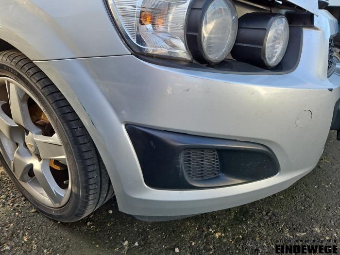 Chevrolet Aveo 1.2 16V Épave (2012, Gris)
