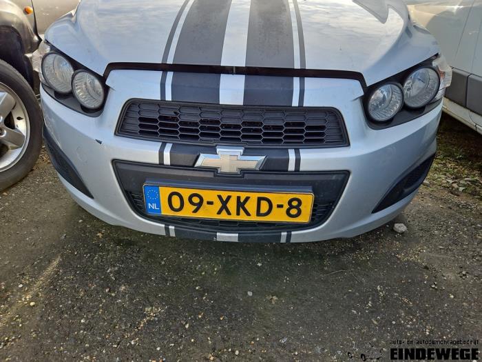 Chevrolet Aveo 1.2 16V Épave (2012, Gris)