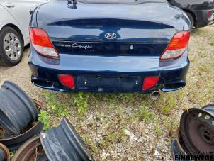 Hyundai Coupe 2.0i 16V Épave (2002, Bleu)