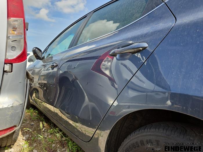 Kia Cee'd 1.6 GDI 16V Épave (2013, Bleu)