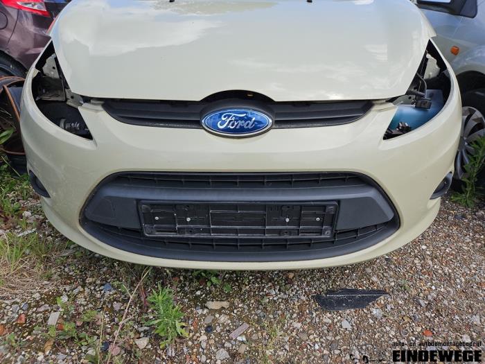 Ford Fiesta 6 1.4 TDCi Vehículo de desguace (2009, Beige)