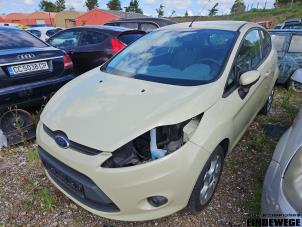 Ford Fiesta 6 1.4 TDCi Vehículo de desguace (2009, Beige)