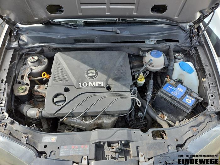 Seat Arosa 1.0 MPi Vehículo de desguace (2002, Gris)