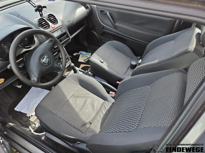 Seat Arosa 1.0 MPi Vehículo de desguace (2002, Gris)