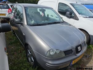 Seat Arosa 1.0 MPi Vehículo de desguace (2002, Gris)