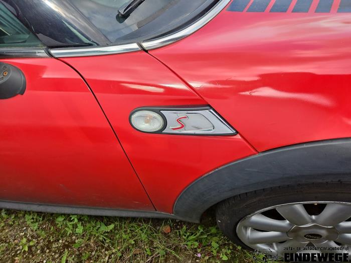 Mini Mini 1.6 16V Cooper S Vehículo de desguace (2007, Rojo, Negro)