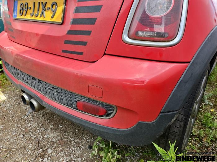 Mini Mini 1.6 16V Cooper S Vehículo de desguace (2007, Rojo, Negro)