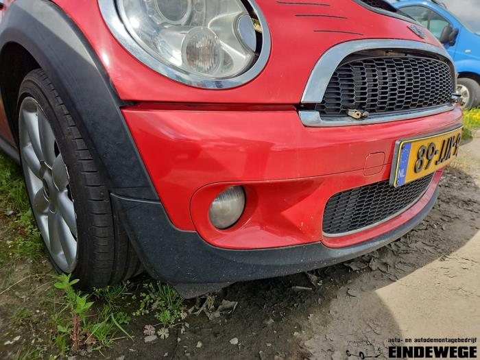 Mini Mini 1.6 16V Cooper S Vehículo de desguace (2007, Rojo, Negro)