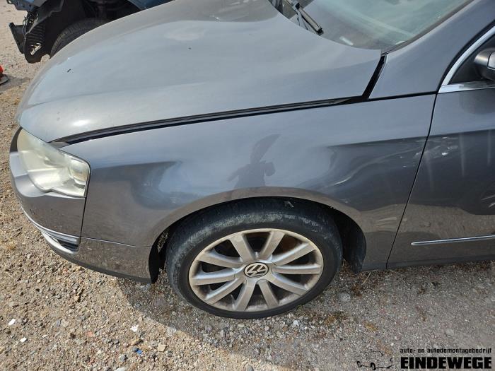 Volkswagen Passat Variant 3.2 FSI V6 32V 4Motion Vehículo de desguace (2006, Gris)