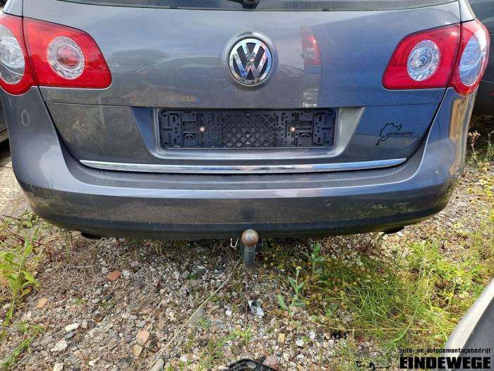 Volkswagen Passat Variant 3.2 FSI V6 32V 4Motion Vehículo de desguace (2006, Gris)