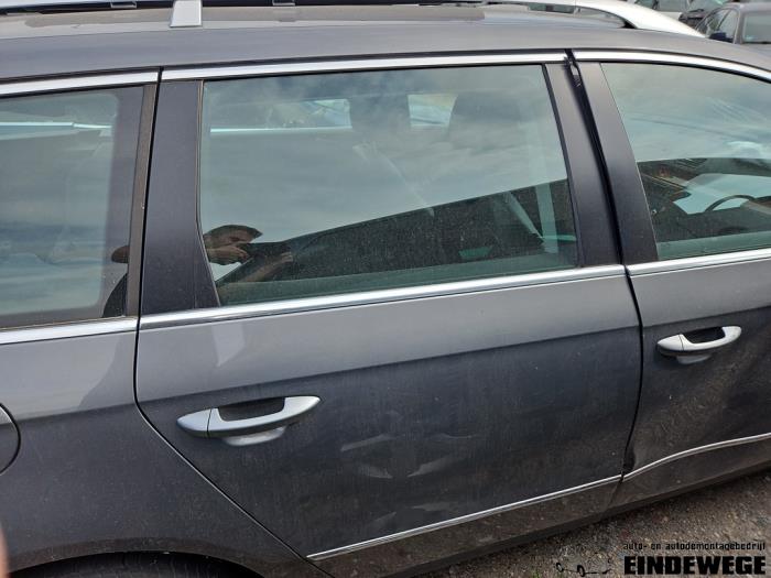Volkswagen Passat Variant 3.2 FSI V6 32V 4Motion Vehículo de desguace (2006, Gris)