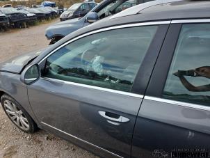 Volkswagen Passat Variant 3.2 FSI V6 32V 4Motion Vehículo de desguace (2006, Gris)
