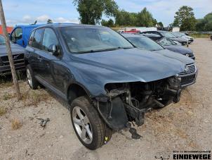 Volkswagen Touareg 2.5 TDI R5 Vehículo de desguace (2005, Gris)