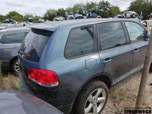 Volkswagen Touareg 2.5 TDI R5 Vehículo de desguace (2005, Gris)