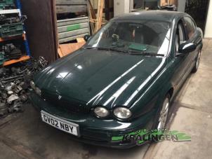 Jaguar X-type 2.1 V6 24V Épave (2002, Vert)