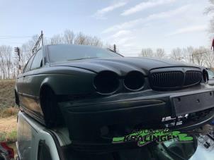 Jaguar X-type 2.1 V6 24V Épave (2002, Vert)