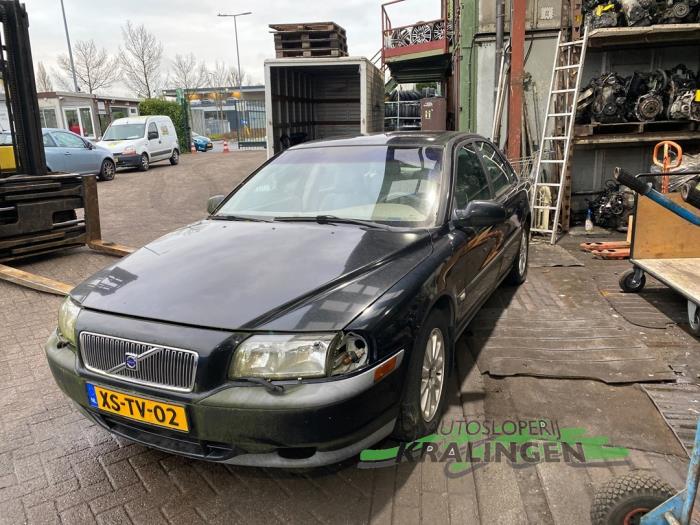 Volvo S80 2.8 T6 24V Épave (1999, Noir)