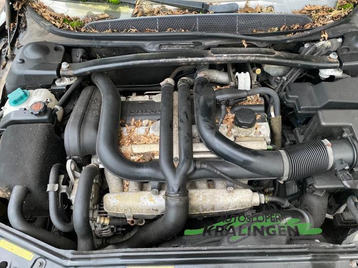 Volvo S80 2.8 T6 24V Épave (1999, Noir)