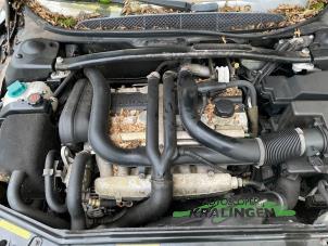 Volvo S80 2.8 T6 24V Épave (1999, Noir)