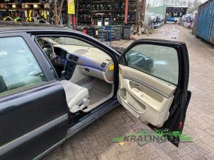 Volvo S80 2.8 T6 24V Épave (1999, Noir)