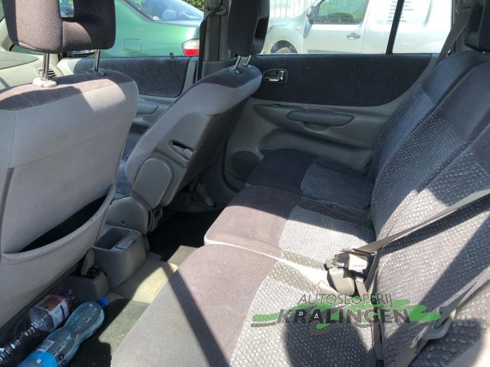 Mazda premacy clearance isofix