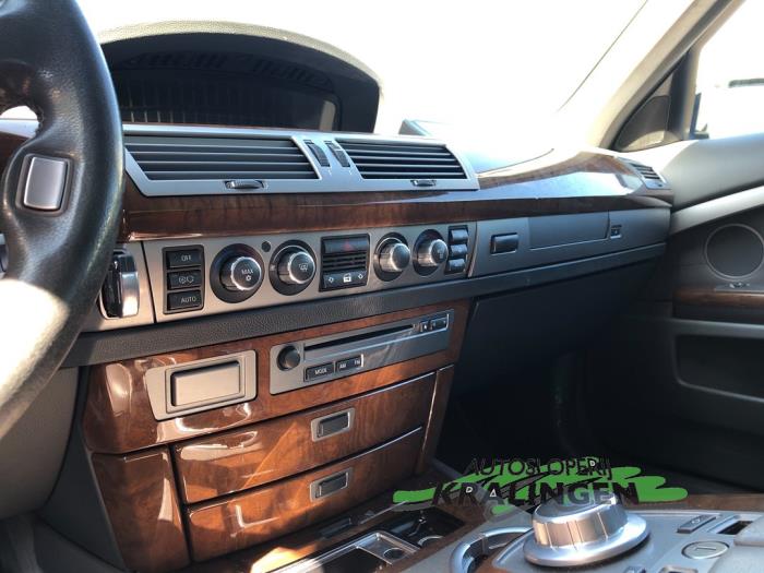 BMW 7 serie 730d 24V Épave (2005, Gris)