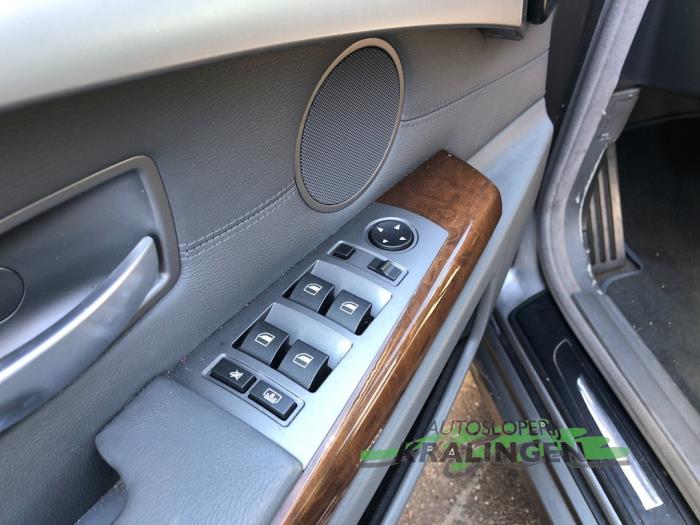 BMW 7 serie 730d 24V Épave (2005, Gris)