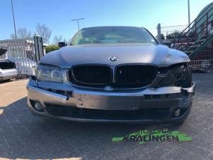 BMW 7 serie 730d 24V Épave (2005, Gris)
