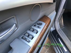 BMW 7 serie 730d 24V Épave (2005, Gris)