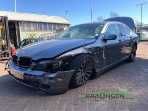 BMW 7 serie 730d 24V Épave (2005, Gris)