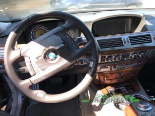 BMW 7 serie 730d 24V Épave (2005, Gris)