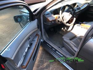 BMW 7 serie 730d 24V Épave (2005, Gris)