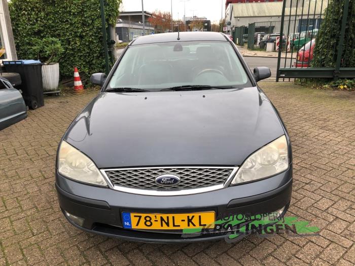 Ford Mondeo III 2.0 16V Salvage vehicle (2003, Gray)