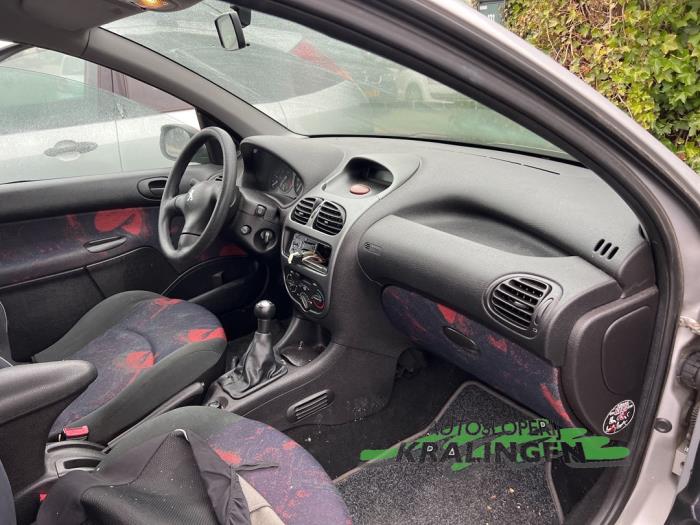 Peugeot 206 1.6 XS,XT Salvage vehicle (1999, Gray)