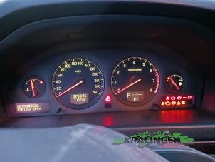 Volvo S80 2.9 SE 24V Samochód złomowany (2000, Czarny)