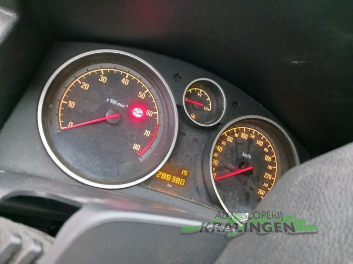 Opel Astra H 1.4 16V Twinport Vehículo de desguace (2004, Amarillo)